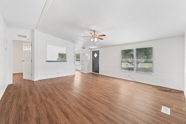 1610 Alamo Drive, Granbury, TX 76048