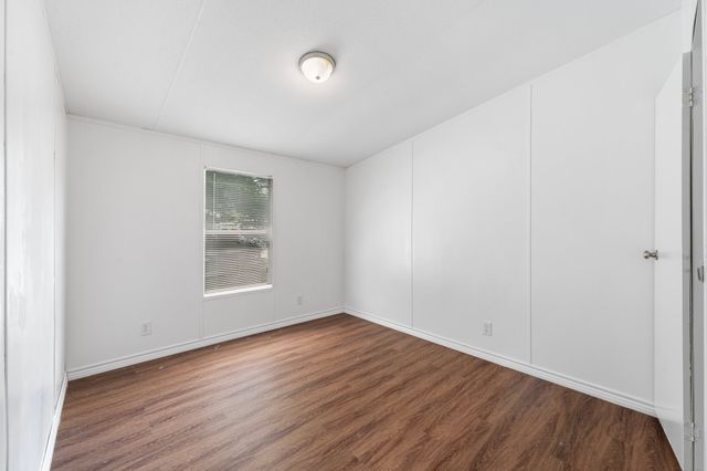 1610 Alamo Drive, Granbury, TX 76048