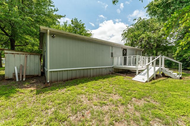 1610 Alamo Drive, Granbury, TX 76048