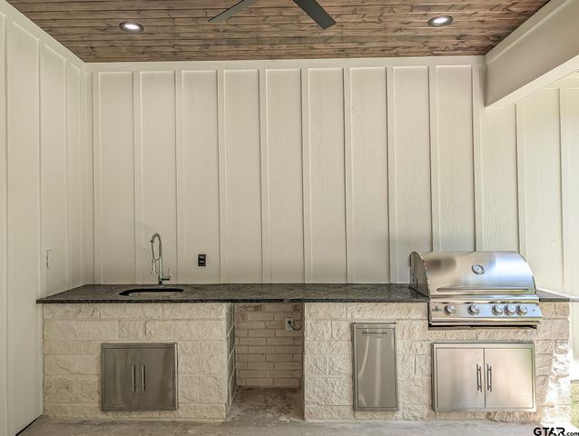 15337 Lakeside Dr, Tyler, TX 75707