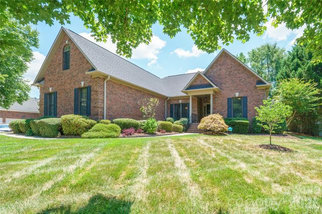 314 River Birch Circle, Mooresville, NC 28115