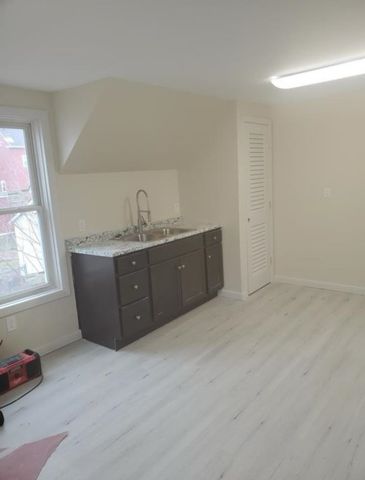 608-610 Burgess Street, Berlin, NH 03570