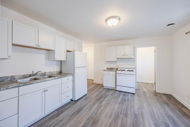 585 Sherburne Avenue, Saint Paul, MN 55103