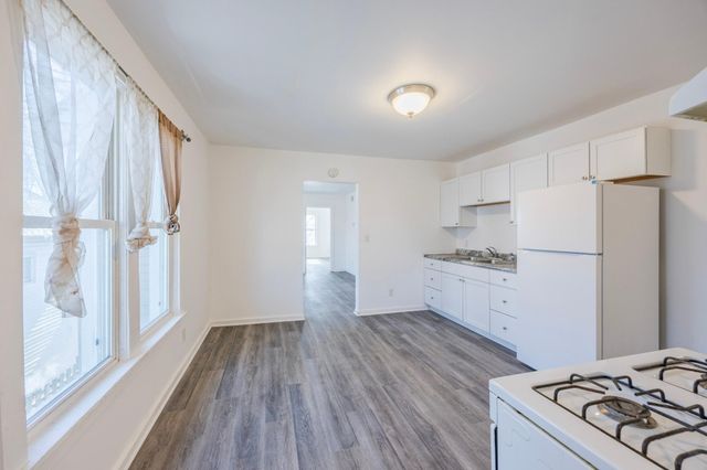 585 Sherburne Avenue, Saint Paul, MN 55103