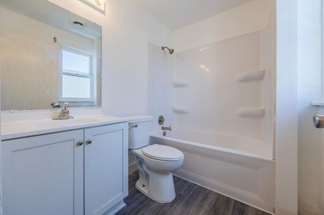 585 Sherburne Avenue, Saint Paul, MN 55103