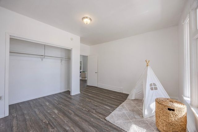 585 Sherburne Avenue, Saint Paul, MN 55103