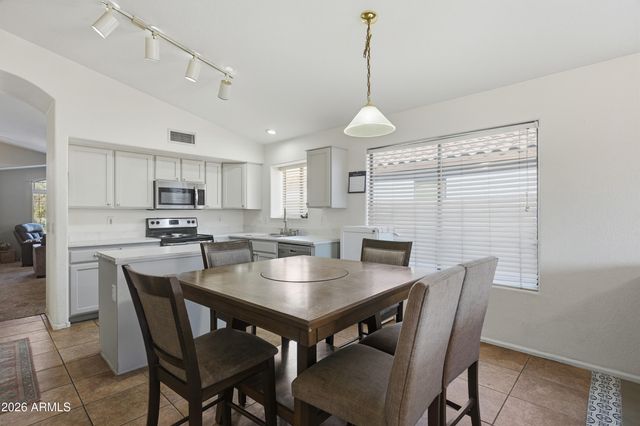 2633 N 109TH Avenue, Avondale, AZ 85392