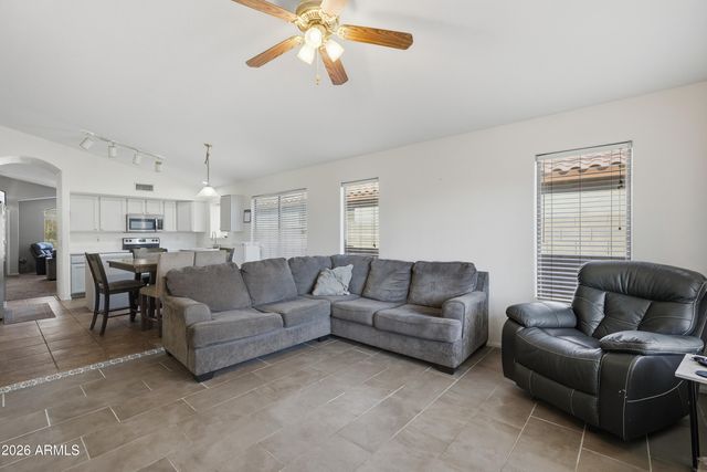 2633 N 109TH Avenue, Avondale, AZ 85392