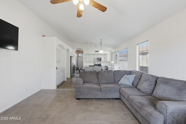 2633 N 109TH Avenue, Avondale, AZ 85392