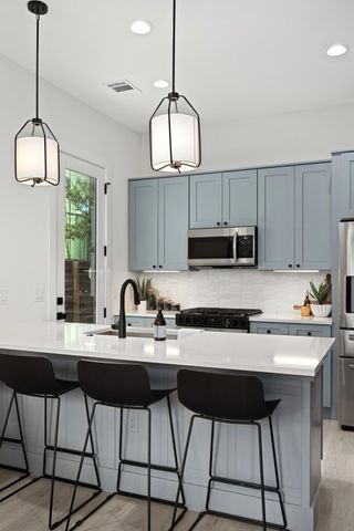 2907 Kuhlman Ave 2, Austin, TX 78702