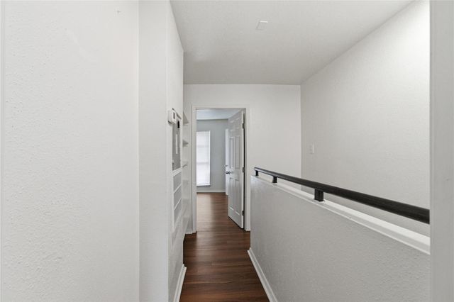 11000 Kinghurst Drive 134, Houston, TX 77099