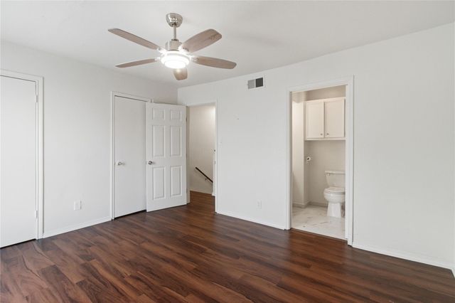 11000 Kinghurst Drive 134, Houston, TX 77099