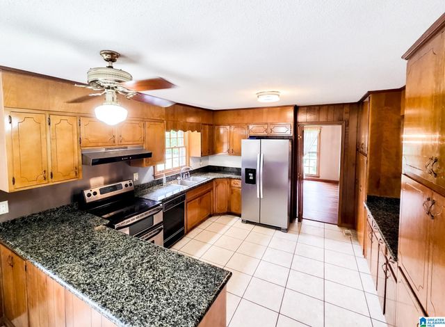 130 TREASURE TRAIL, Gardendale, AL 35071