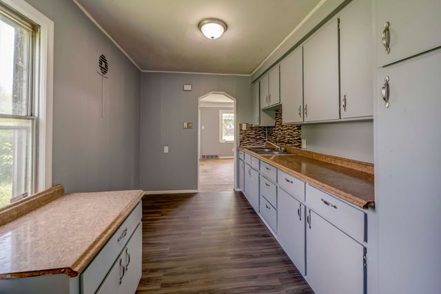 24501 Fern Avenue, Eastpointe City, MI 48021