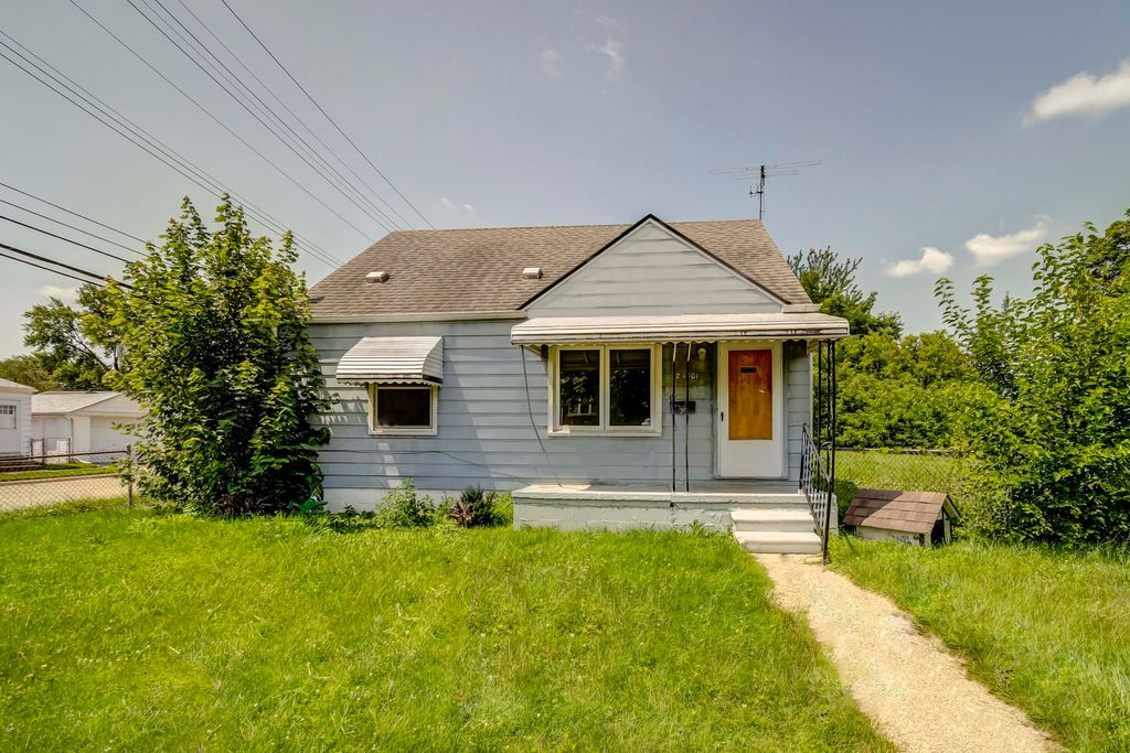 24501 Fern Avenue, Eastpointe City, MI 48021