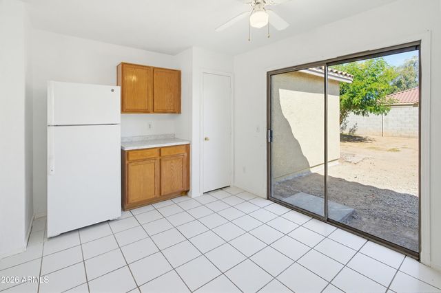 2534 W ROESER Road, Phoenix, AZ 85041