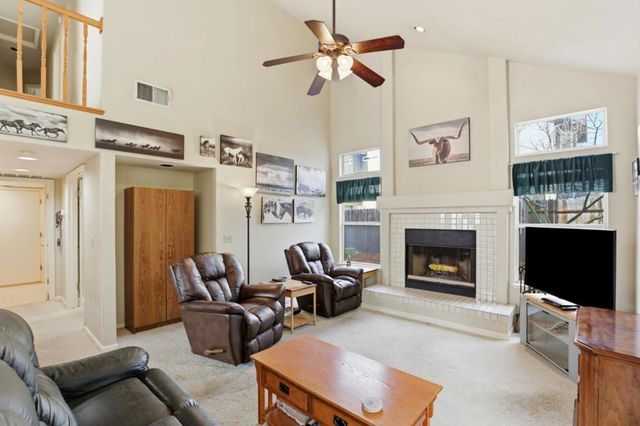 5621 Adobe Road, Rocklin, CA 95765