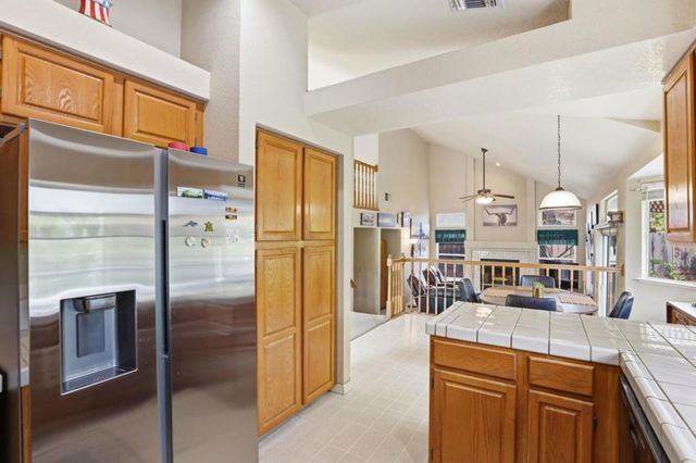 5621 Adobe Road, Rocklin, CA 95765