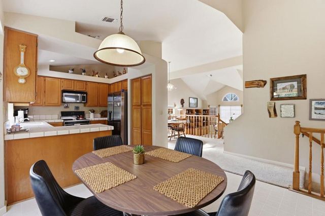 5621 Adobe Road, Rocklin, CA 95765