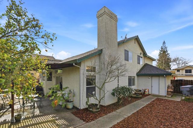 5621 Adobe Road, Rocklin, CA 95765