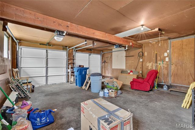 7 Wayne Street, St Charles, MO 63301