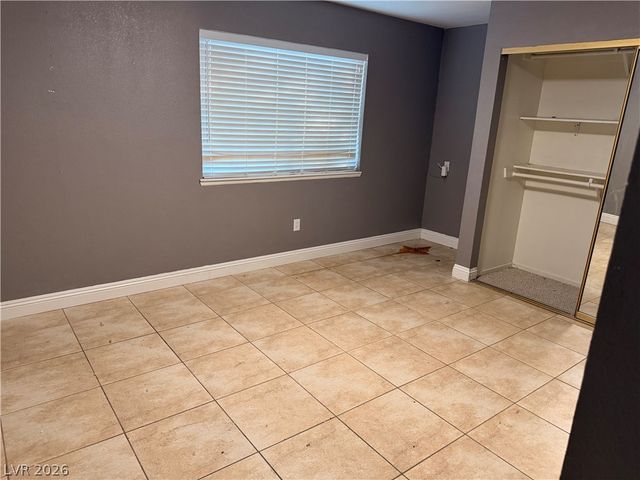 4976 West Lake Mead Boulevard, Las Vegas, NV 89108