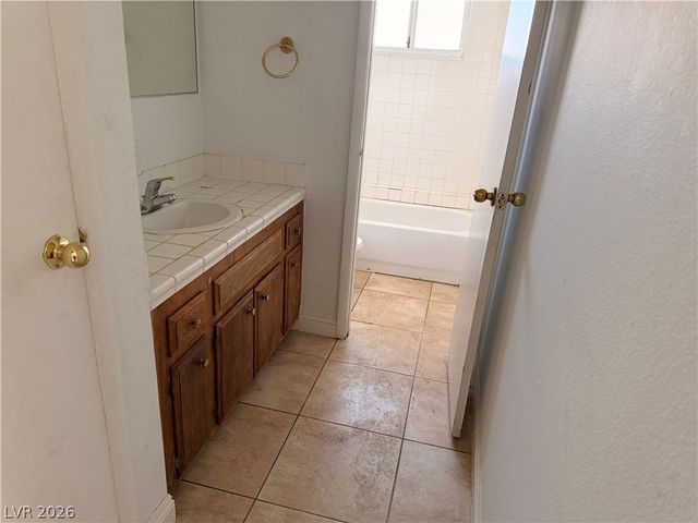 4976 West Lake Mead Boulevard, Las Vegas, NV 89108