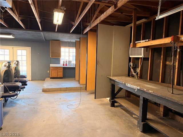 4976 West Lake Mead Boulevard, Las Vegas, NV 89108