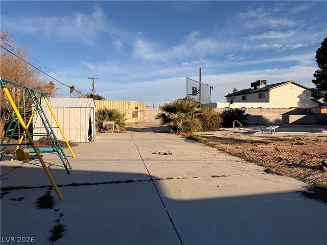 4976 West Lake Mead Boulevard, Las Vegas, NV 89108