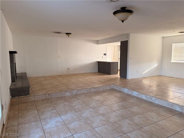 4976 West Lake Mead Boulevard, Las Vegas, NV 89108