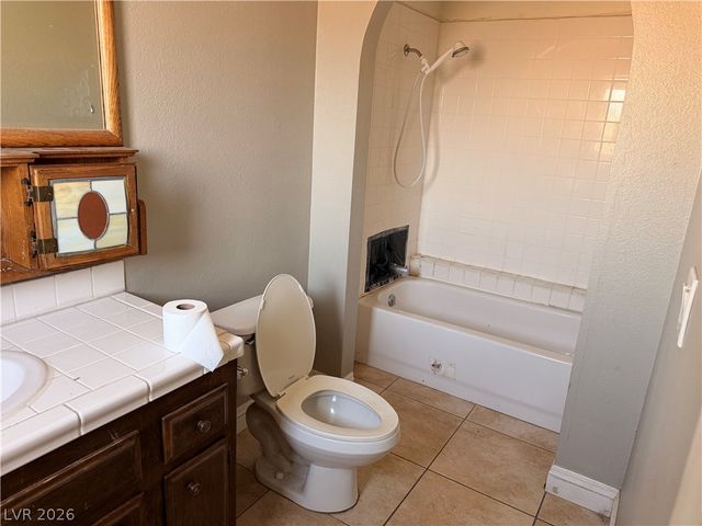 4976 West Lake Mead Boulevard, Las Vegas, NV 89108