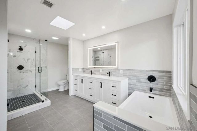 9907 Shadow Hills DR, Sunland, CA 91040