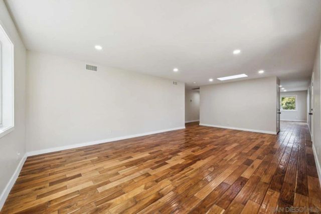 9907 Shadow Hills DR, Sunland, CA 91040