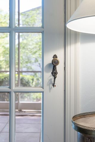 4324 Signal Hill Dr, Nashville, TN 37205