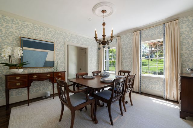 4324 Signal Hill Dr, Nashville, TN 37205