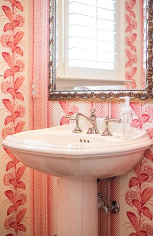 4324 Signal Hill Dr, Nashville, TN 37205