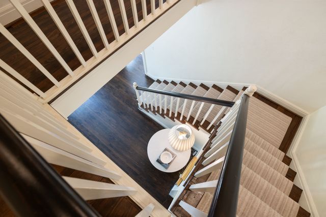 4324 Signal Hill Dr, Nashville, TN 37205