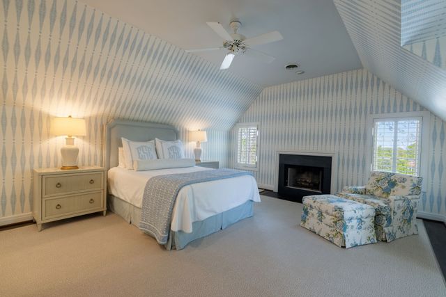 4324 Signal Hill Dr, Nashville, TN 37205