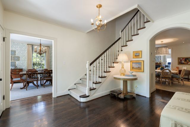 4324 Signal Hill Dr, Nashville, TN 37205