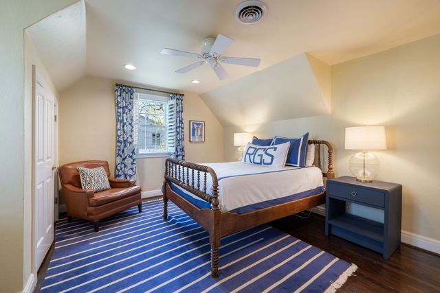 4324 Signal Hill Dr, Nashville, TN 37205