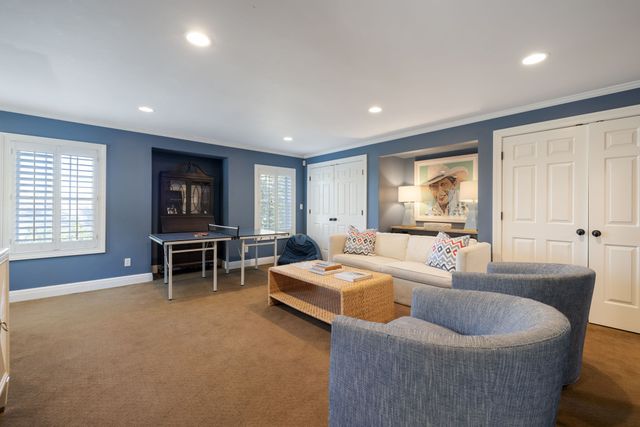 4324 Signal Hill Dr, Nashville, TN 37205