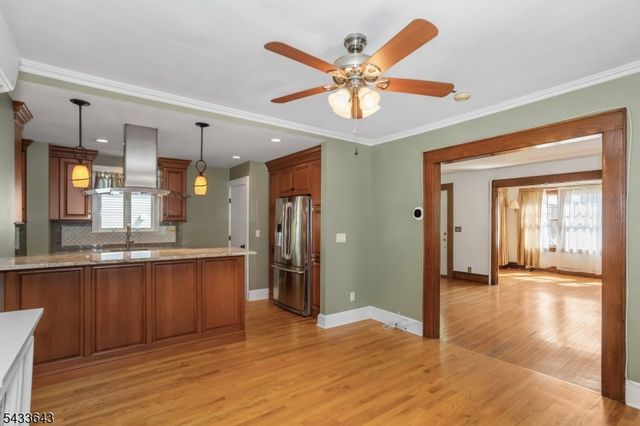 141 Henry St, Hasbrouck Heights Boro, NJ 07604
