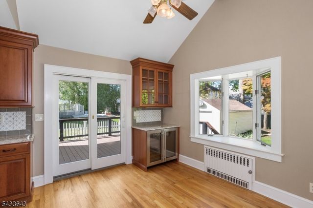 141 Henry St, Hasbrouck Heights Boro, NJ 07604