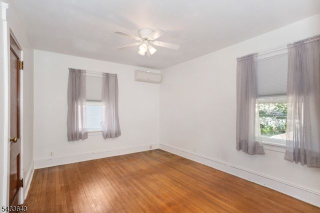 141 Henry St, Hasbrouck Heights Boro, NJ 07604