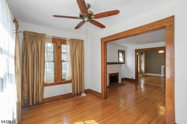 141 Henry St, Hasbrouck Heights Boro, NJ 07604