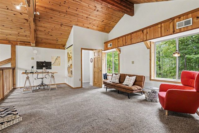 10953 Red Bud Trail, Berrien Springs, MI 49103