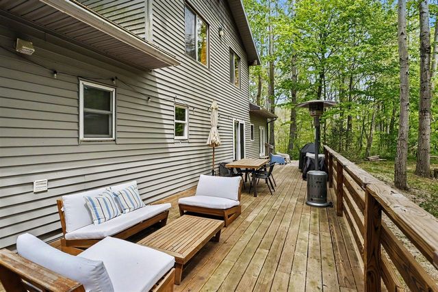 10953 Red Bud Trail, Berrien Springs, MI 49103