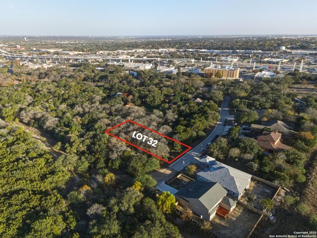 14618 El Monte Blvd, Selma, TX 78154