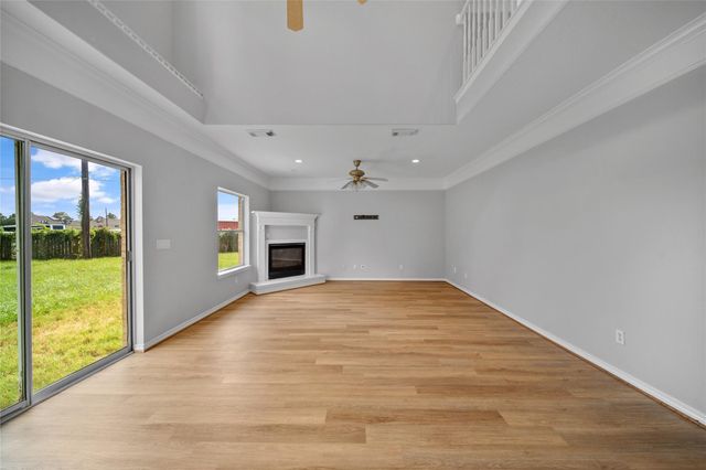 17603 W Fawn River Circle, Spring, TX 77379