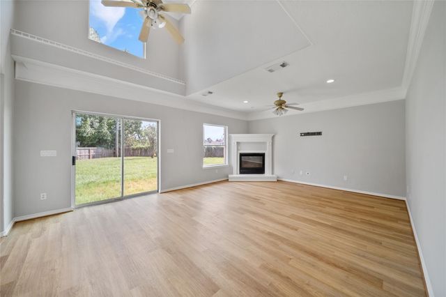 17603 W Fawn River Circle, Spring, TX 77379